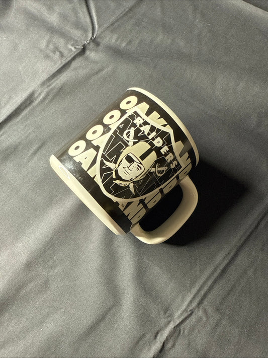 Oakland Raiders Vintage Mug